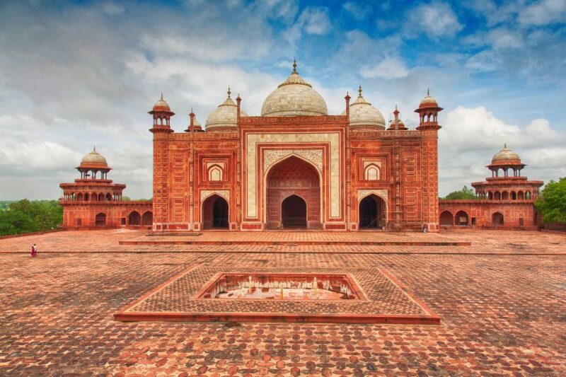Delhi:Old & New Delhi Private Guided Day Trip with Transfers - An In-Depth Look at Your Day in Delhi
