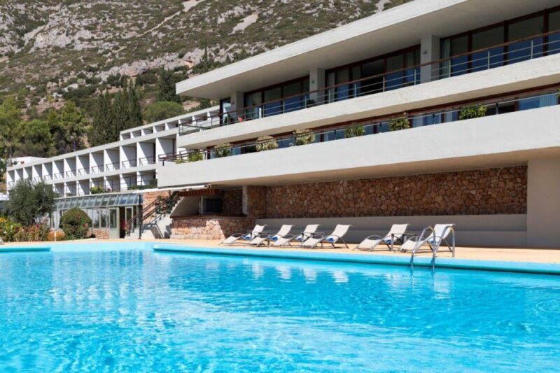 Delphi 2 Day Tour from Athens with Overnight in 4 Star Hotel - FAQ