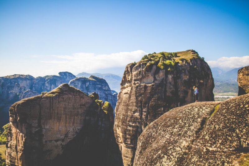 Delphi and Meteora: 2-Day Bus Tour from Athens - FAQs