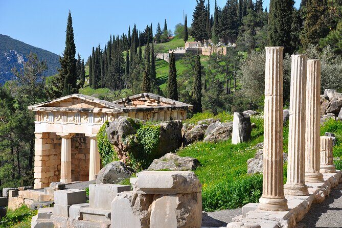 Delphi and Meteora, 2-Days Private Tour - Authentic Experiences and Practicalities