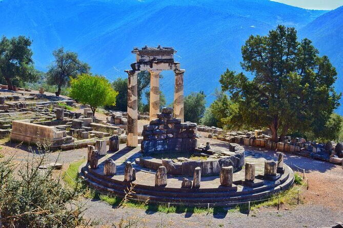Delphi, Arachova and Levadia Krya Springs, Private Day Tour - A Deep Dive into the Experience