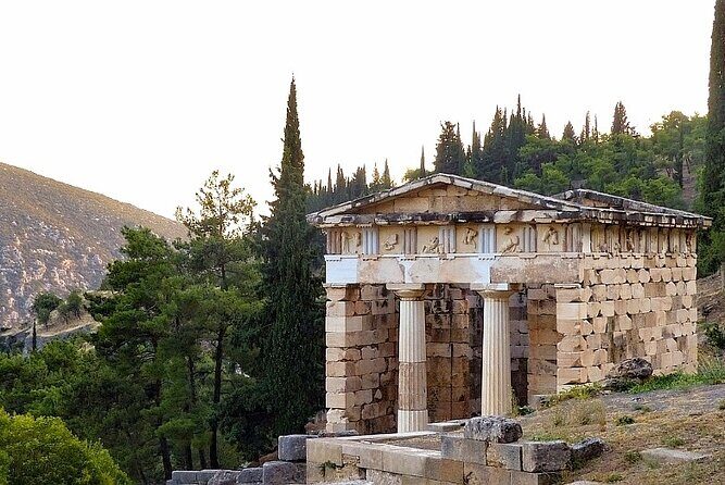 Delphi Arachova & Monast. Hosios Loukas from Athens Private Tour - Final Thoughts: Who Is This Tour Best For?