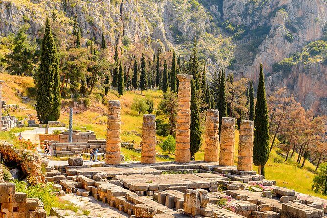 Delphi Day tour for groups from Athens - A Closer Look at What Makes This Tour Stand Out