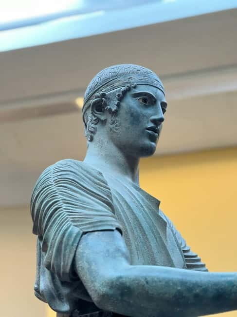 Delphi full Day tour, Osios Loukas and Arachova - FAQ