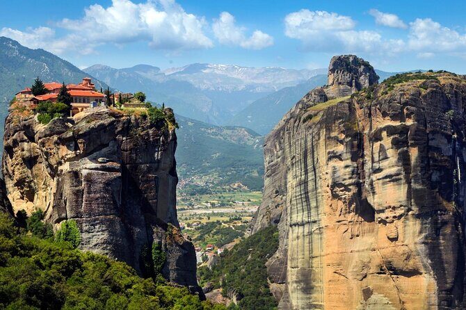 Delphi, Meteora and Thermopylae 2-Day Private Tour from Athens - Frequently Asked Questions