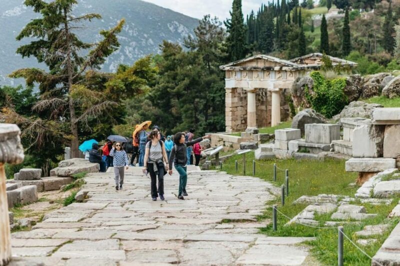 Delphi Oracle and Ancient Corinth day tour. - Key Points
