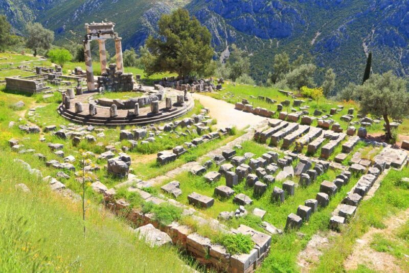 Delphi: Private Day Tour from Athens with Luxurious Vehicle - An In-Depth Review of the Delphi Private Day Tour