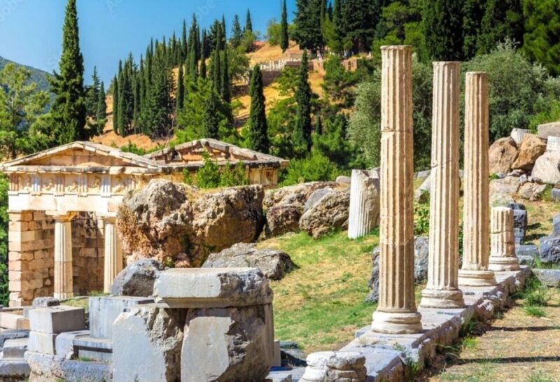 Delphi Self-guided Tour with 3D Models & Audio - A Deep Dive into the Experience