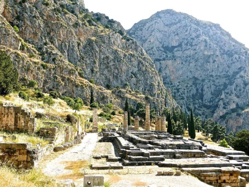 Delphi Skip-The-Line Private Tour - Expert Guide & Admission - Experience the Ancient Site of Delphi with a Private Guided Tour