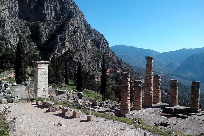 Delphi Skip-The-Line Private Tour with Licensed Guide & Admission - The Sum Up