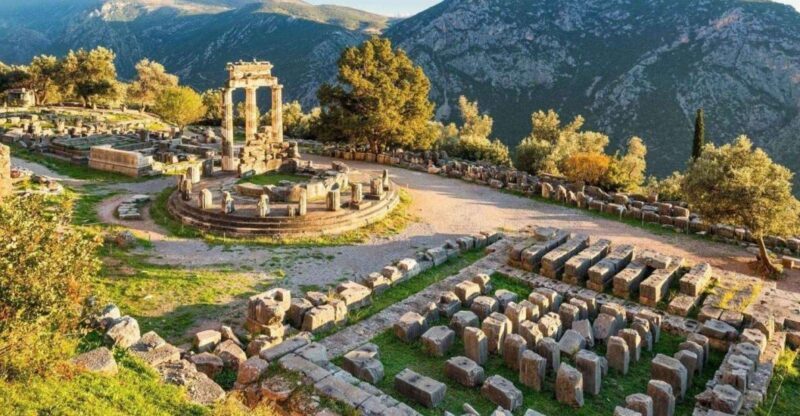 Delphi&Thermopylae private full day tour - The Itinerary: A Day of Legends and Landscapes