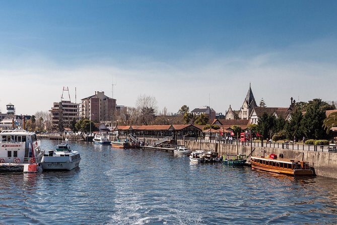 Delta Premium sailing tour and highlights of the Tigre city - for small groups - Exploring Tigre’s Scenic Walks and Coastal Views