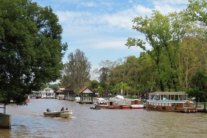 Delta Premium sailing tour and highlights of the Tigre city - for small groups - The Sum Up