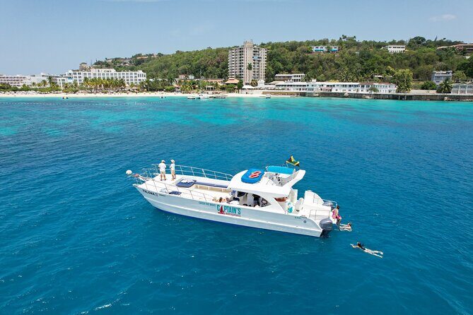 Deluxe 2-Hour Private Charter in Montego Bay with Open Bar - The Sum Up