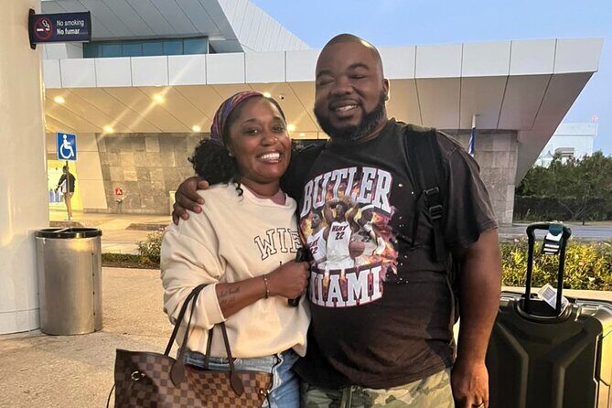 Deluxe and Private Service with Licensed Driver to Cancun Airport - The Experience: What to Expect on Your Private Cancun Airport Transfer