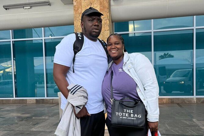 Deluxe and Private Service with Licensed Driver to Cancun Airport - Who Will Appreciate This Service?