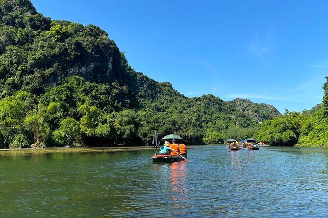 Deluxe Day Trip from Hanoi: Explore Bai Dinh Pagoda & Trang An - Experience the Majesty of Northern Vietnam in a Full Day