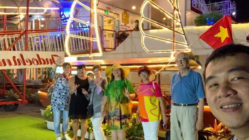 Deluxe Dining Cruise by DeluxeGroupTours - A Detailed Look at the Experience