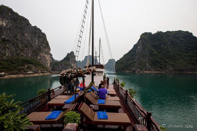 Deluxe Halong Bay 6 Hours Cruise To Visit Surprising Cave And Titop Island - An In-Depth Look at the Halong Bay 6-Hour Cruise