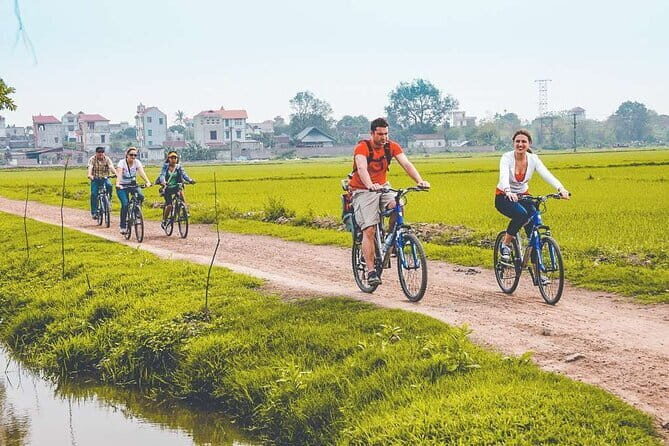 Deluxe Hanoi Tour, Ancient Villages, Pottery Class, Train Street - An In-Depth Look at the Hanoi Countryside Adventure