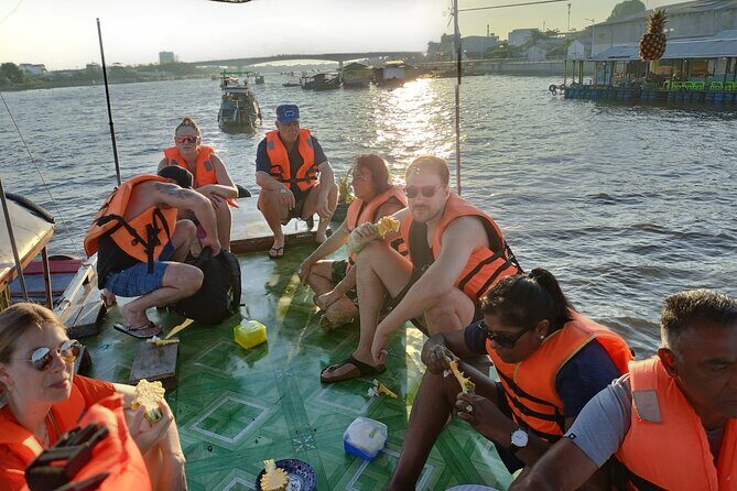 Deluxe Mekong Delta Tour to Floating Market 2 Days 1 Night Trip - Key Points