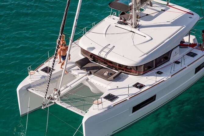 Deluxe Private Boats - 40 ft Catamaran - Final Verdict