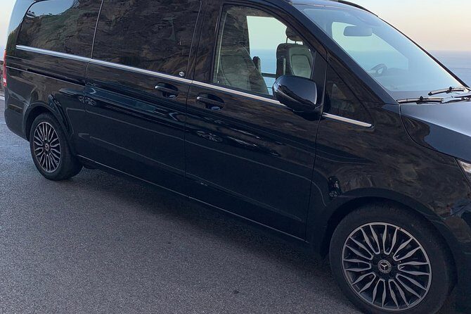 Deluxe private transfer NAPLES Train Station to SORRENTO or vv - Key Points