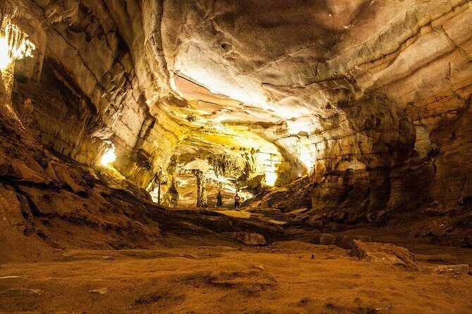 Deluxe Small Group : PHONG NHA CAVE - Paradise Cave Full Day Tour - Exploring the Caves: A Detailed Look