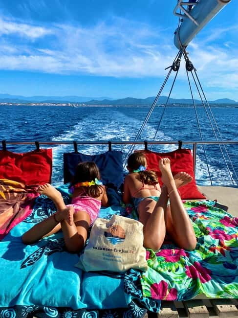 Denia/Jávea: a day at sea with paella on Isla Portitxol - A Relaxing Day at Sea with Paella on Isla Portitxol: Your Guide to the Costa Blanca Adventure