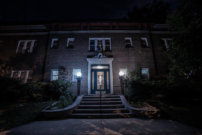 Denver Ghosts: Haunts, Spirits, and Poltergeists Walking Tour - Detailed Tour Breakdown