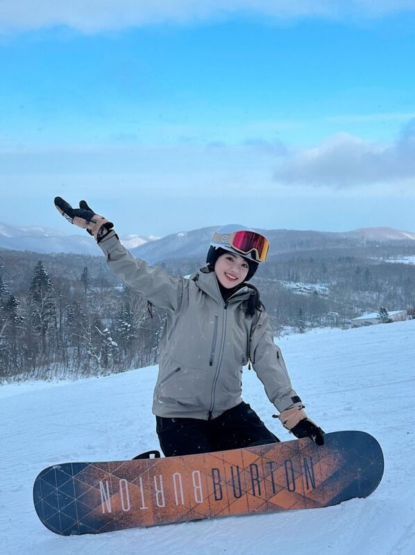 Departing from Sapporo | International Ski Resort All-Inclusive Day Tour | Hokkaido Tourism Organization (HTO) Official Member Certification - What the price covers, and what it does not