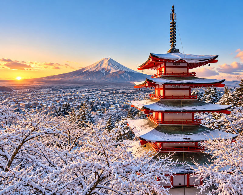 Departing from Tokyo: Shirakawa-go and Mount Fuji Scenic 2-Day Tour (Winter Illumination Optional) - Walking Shirakawa-go’s gassho-zukuri village