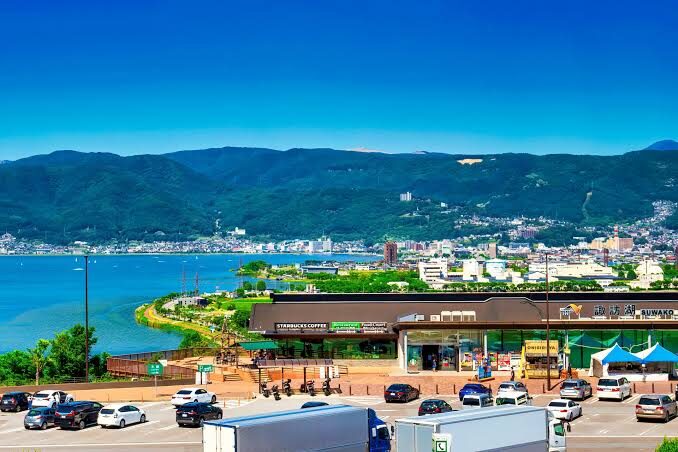 Departing from Tokyo: Shirakawa-go and Mount Fuji Scenic 2-Day Tour (Winter Illumination Optional) - What the price covers, and what it does not