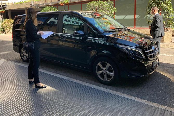 Departure by Luxury Van Central London to Gatwick Airport LGW - Who Should Book This?