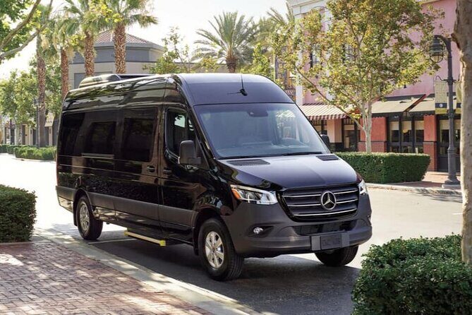 Departure by Minibus from Oakland City to Oakland Airport OAK - Comfortable and Convenient Airport Transfer from Oakland City to Oakland Airport OAK