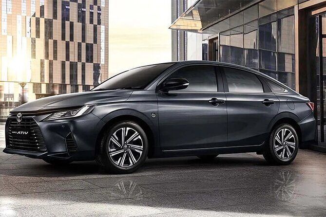 Departure by Private Sedan from Osaka to Osaka Itami Airport ITM - Quick Overview