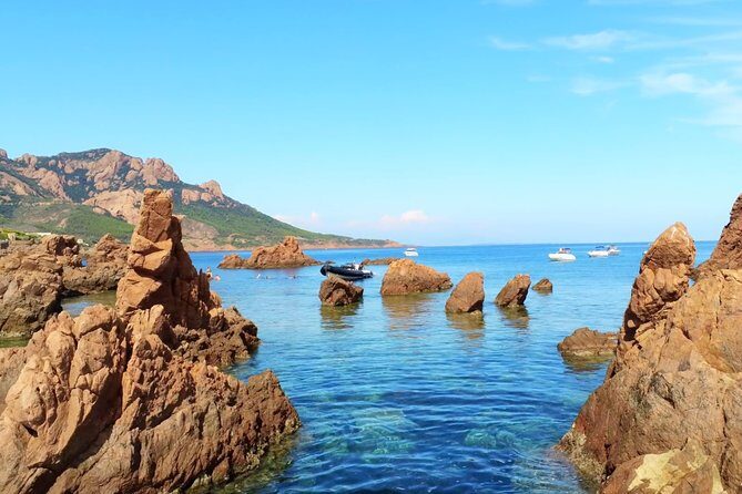 Departure from Fréjus: Estérel, Calanques and red rocks - Analyzing the Value and Experience