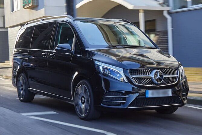 Departure Private Transfer from Ghent City to Brussels Airport by Luxury Van - FAQs