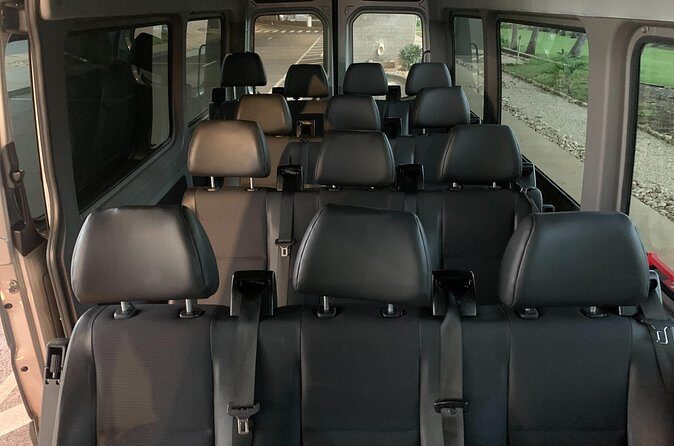 Departure Shuttle: Waikiki Hotel to Airport - A Detailed Look at the Experience