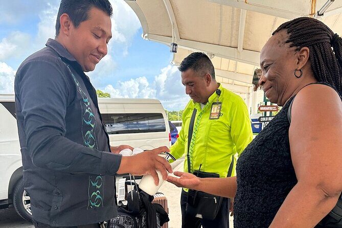 Departures by Minivan Private Hotels To TQO Tulum Airport - Key Points