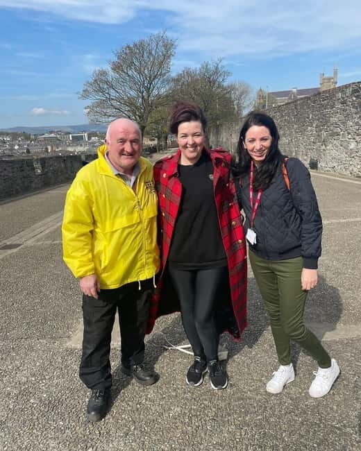 Derry: Guided Derry Girls TV Show Public Tour - Key Points