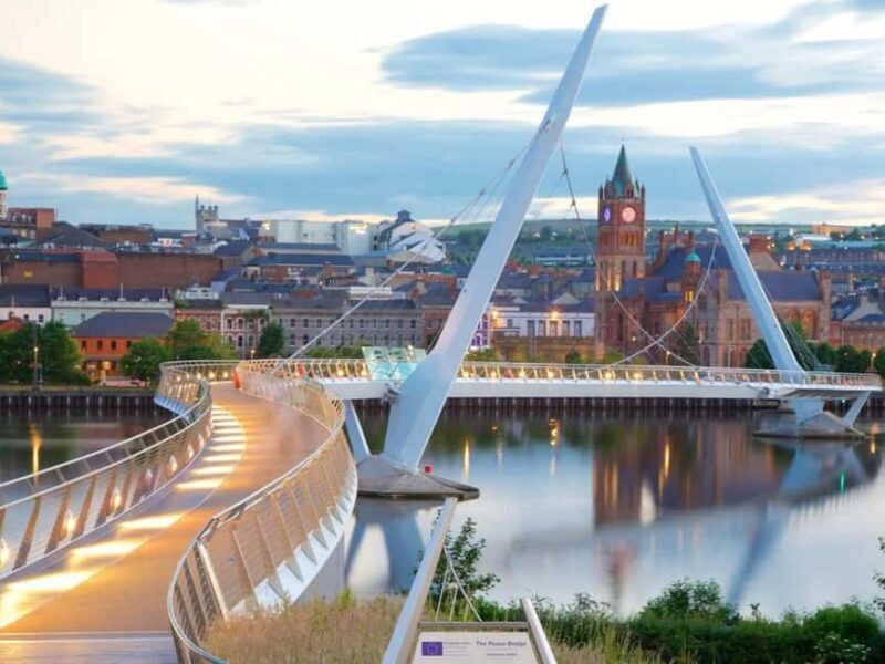Derry: Guided Tour of Walls, Murals, and Scenic Views - An In-Depth Look at the Tour