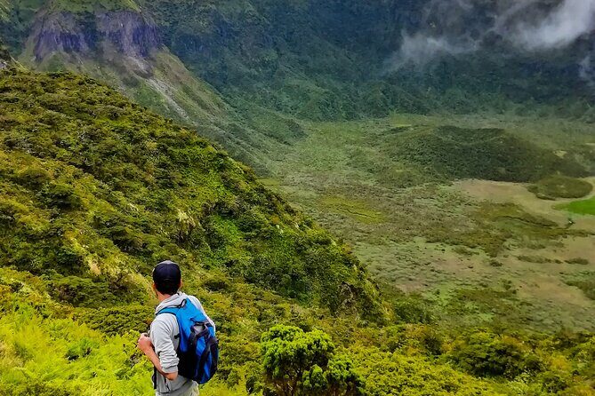Descent to Caldeira do Faial - The Perfect Adventure - Exploring the Caldeira do Faial: A Full Breakdown