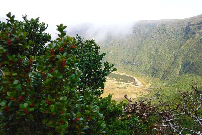 Descent to Caldeira do Faial - The Perfect Adventure - FAQ