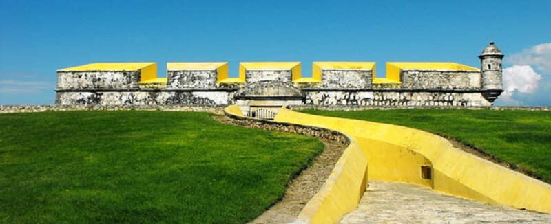 Desde Mérida: Becal and Campeche Guided Day Trip - Key Points