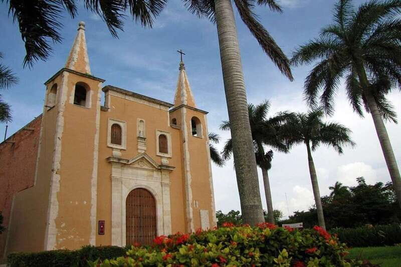 Desde Mérida: City Tour Mérida - From Mérida: City Tour Mérida – A Balanced Look at the White City