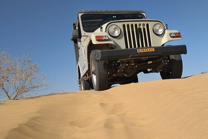 Desert Jeep Safari - Exploring the Desert on Your Terms: What to Expect