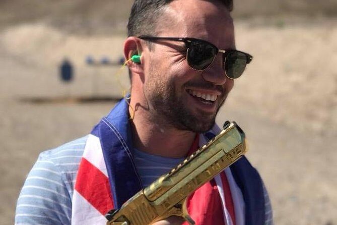 Desert Storm Shooting Experience with Lunch - A Unique Shooting Adventure in the Nevada Desert