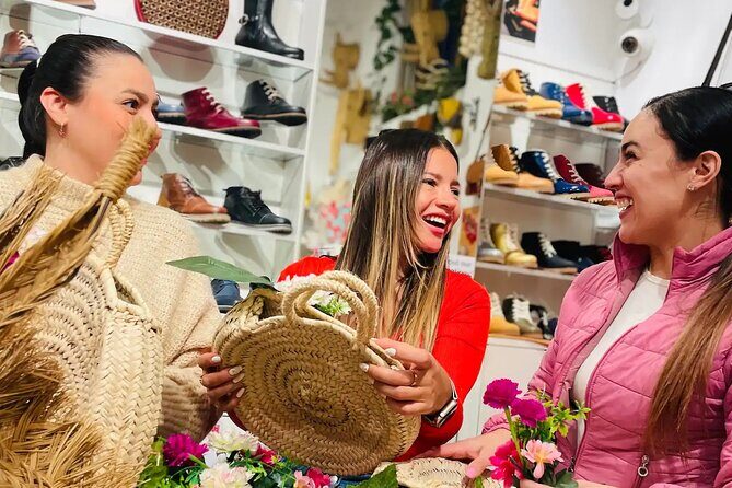 Design and Craft a Raffia Bag in Puerto Plata - An In-depth Look at the Raffia Bag Workshop in Puerto Plata