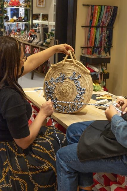 Design and Craft a Raffia Bag in Valencia - Why This Experience Stands Out